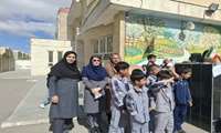 گلستانی از برنامه های سلامت، در مدرسه رضا امامی 