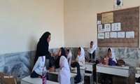 انجام وارنیش و معاینه دندان